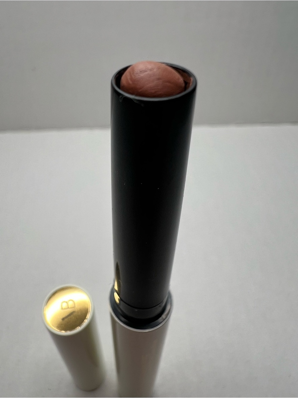 Victoria Beckham Contour Stylus Precision Contour Stick